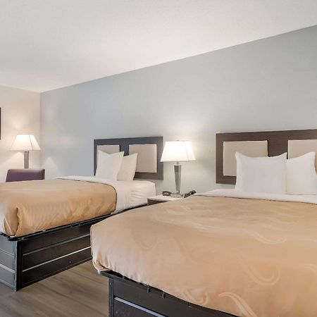 Quality Inn Jacksonville Near Camp Lejeune מראה חיצוני תמונה