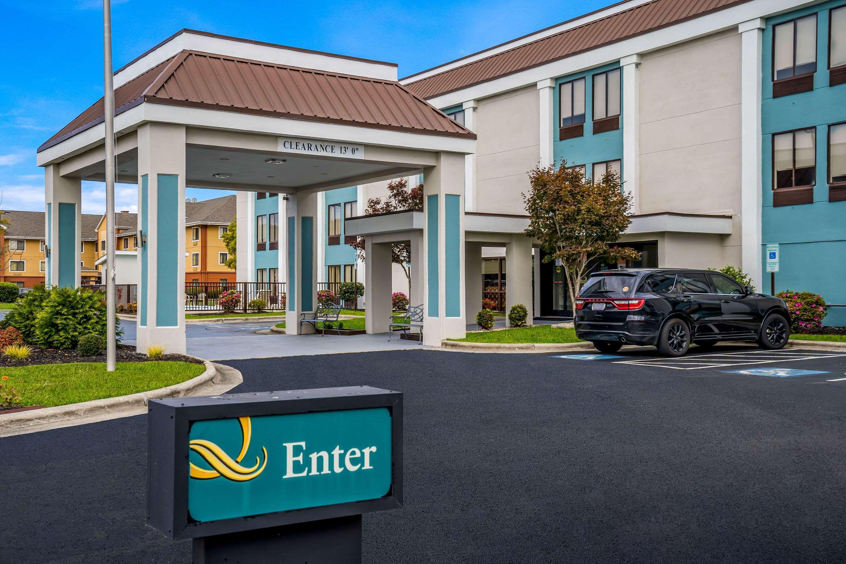 Quality Inn Jacksonville Near Camp Lejeune מראה חיצוני תמונה