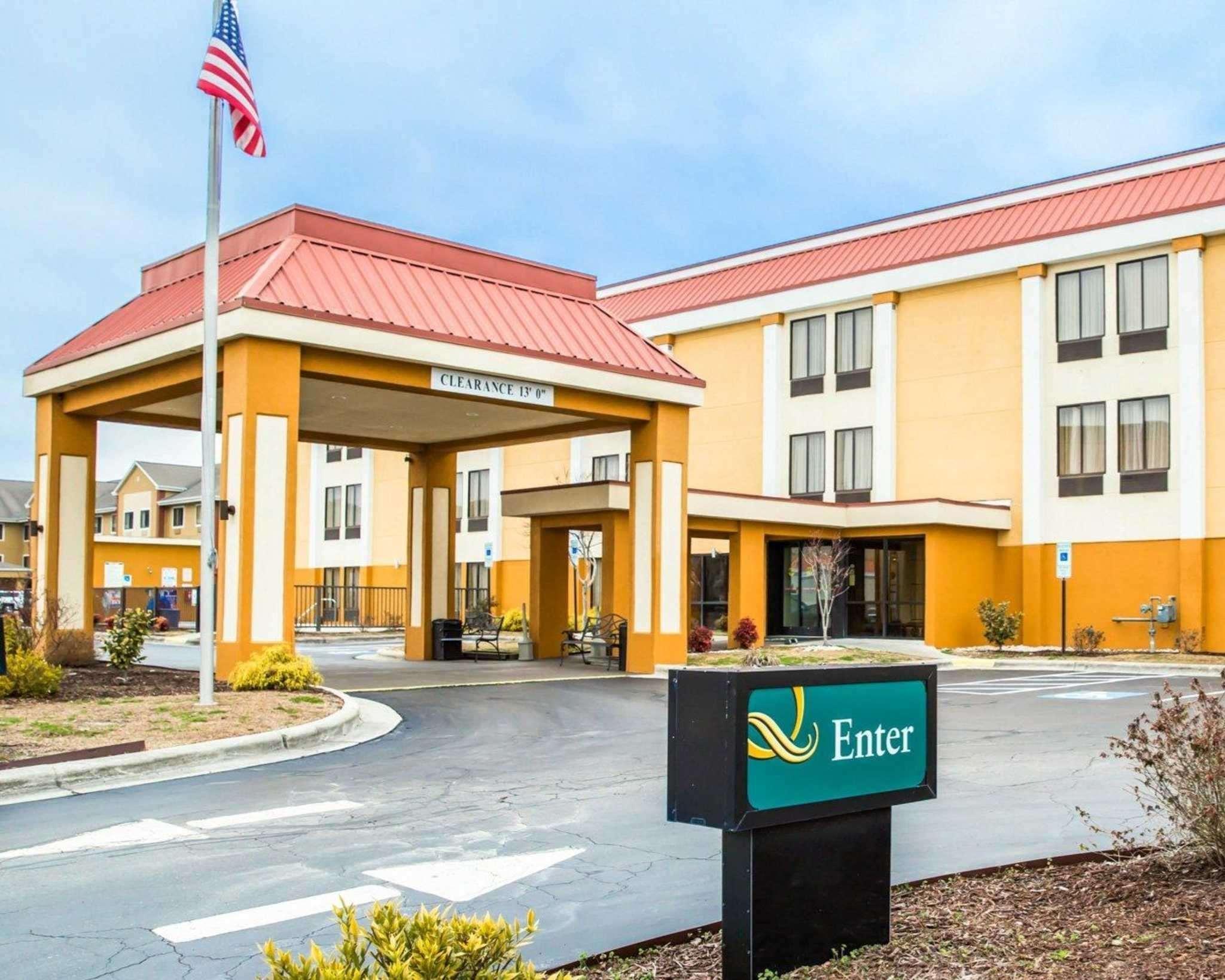 Quality Inn Jacksonville Near Camp Lejeune מראה חיצוני תמונה