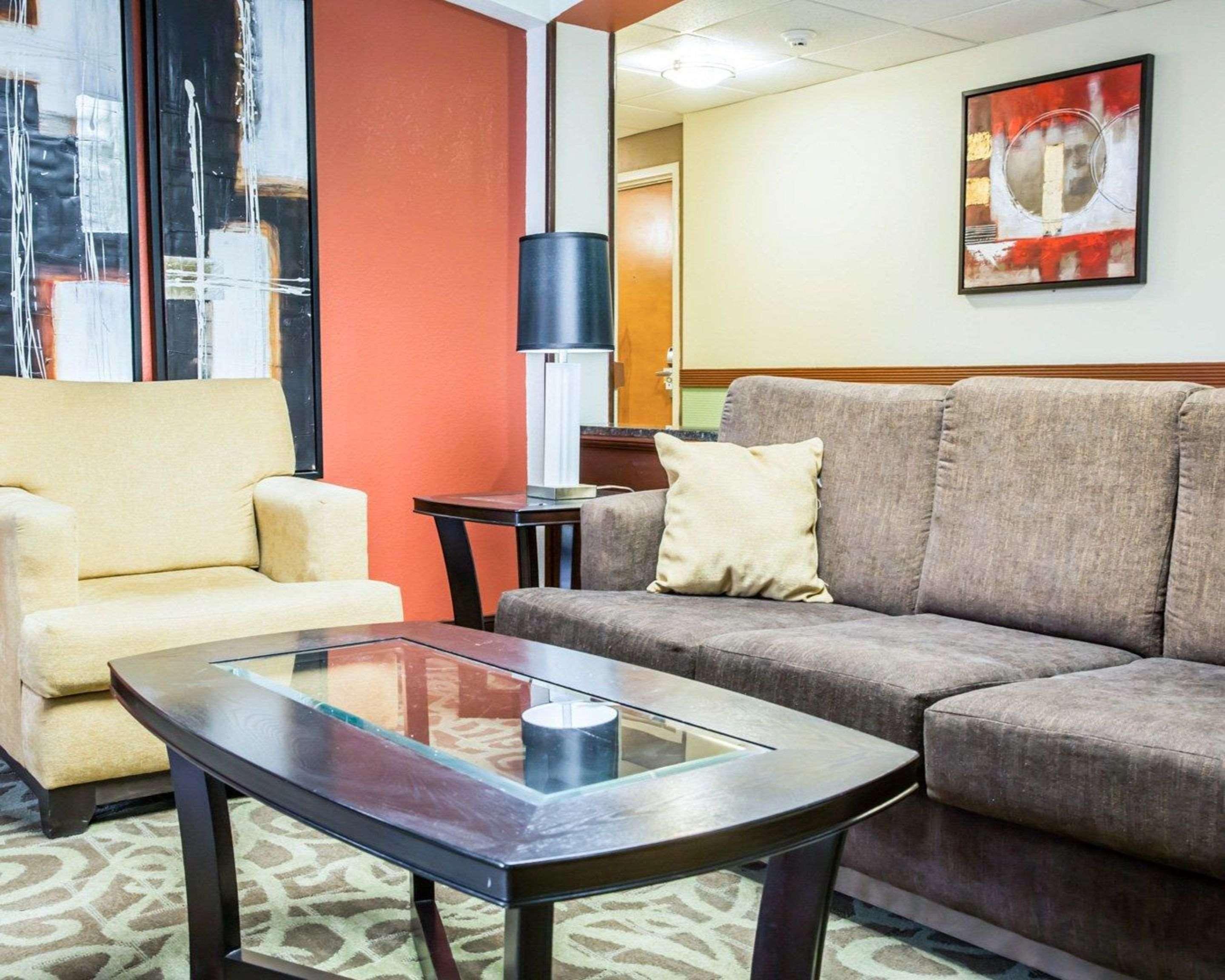Quality Inn Jacksonville Near Camp Lejeune מראה חיצוני תמונה